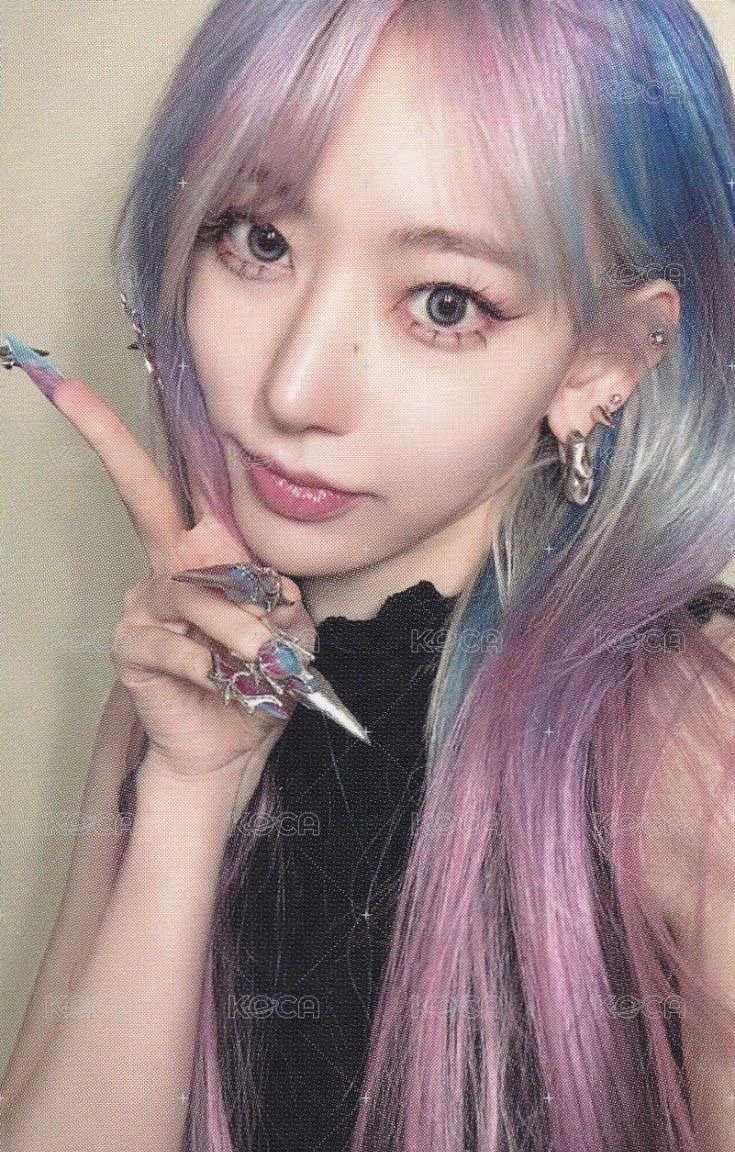 CRAZY 專輯卡 balaclava ver. 正面