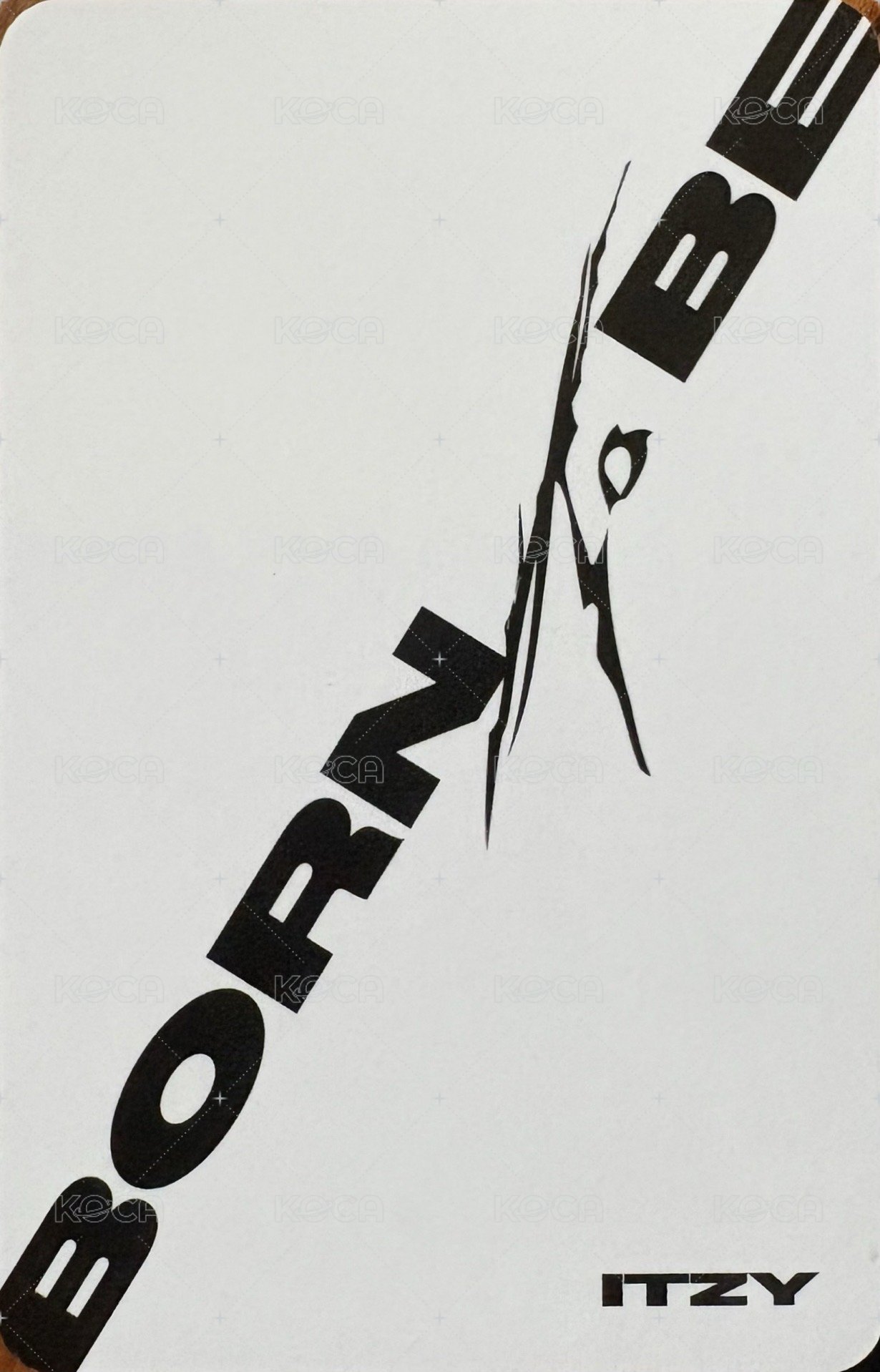 BORN TO BE 專輯卡 普版 背面