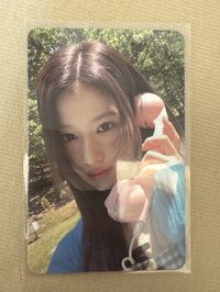 between 1&2 專輯卡