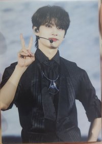 FOLLOW FELLOW  82號