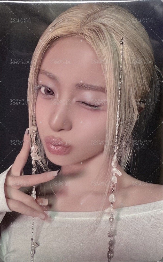 HOT wvs 簽售卡  正面