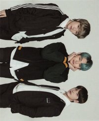 20 FANLIVE 隨機卡 