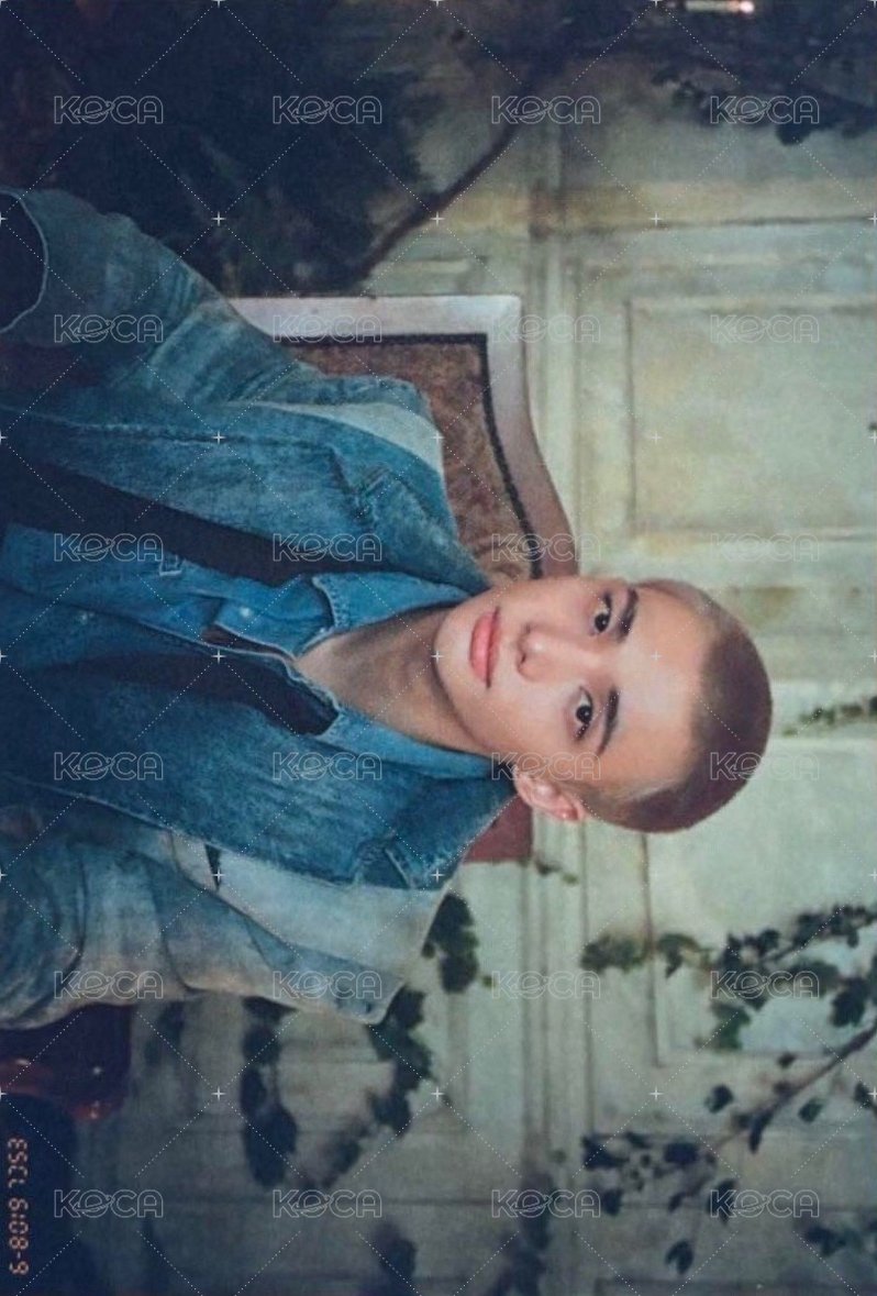 Hollow 期間生產限定盤 明信片 隨機 正面