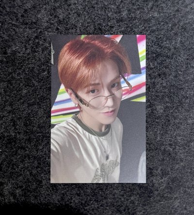 ✴️ 19.99 環球特典卡 眼鏡+紅髮 李常赫