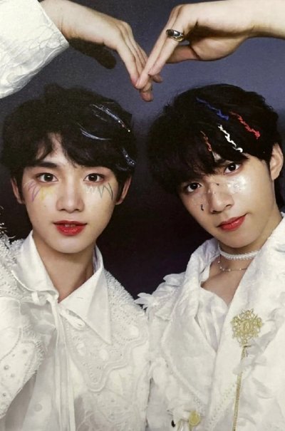 丁程鑫劉耀文 二專小卡