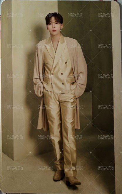 RIGHT HERE 隨機卡  正面