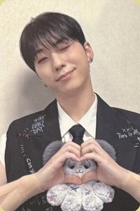 <Beautiful Mind>World Tour 滿額卡 線下