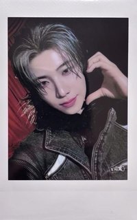 ATB 隨機卡 拍立得Ver1_臉頰比心