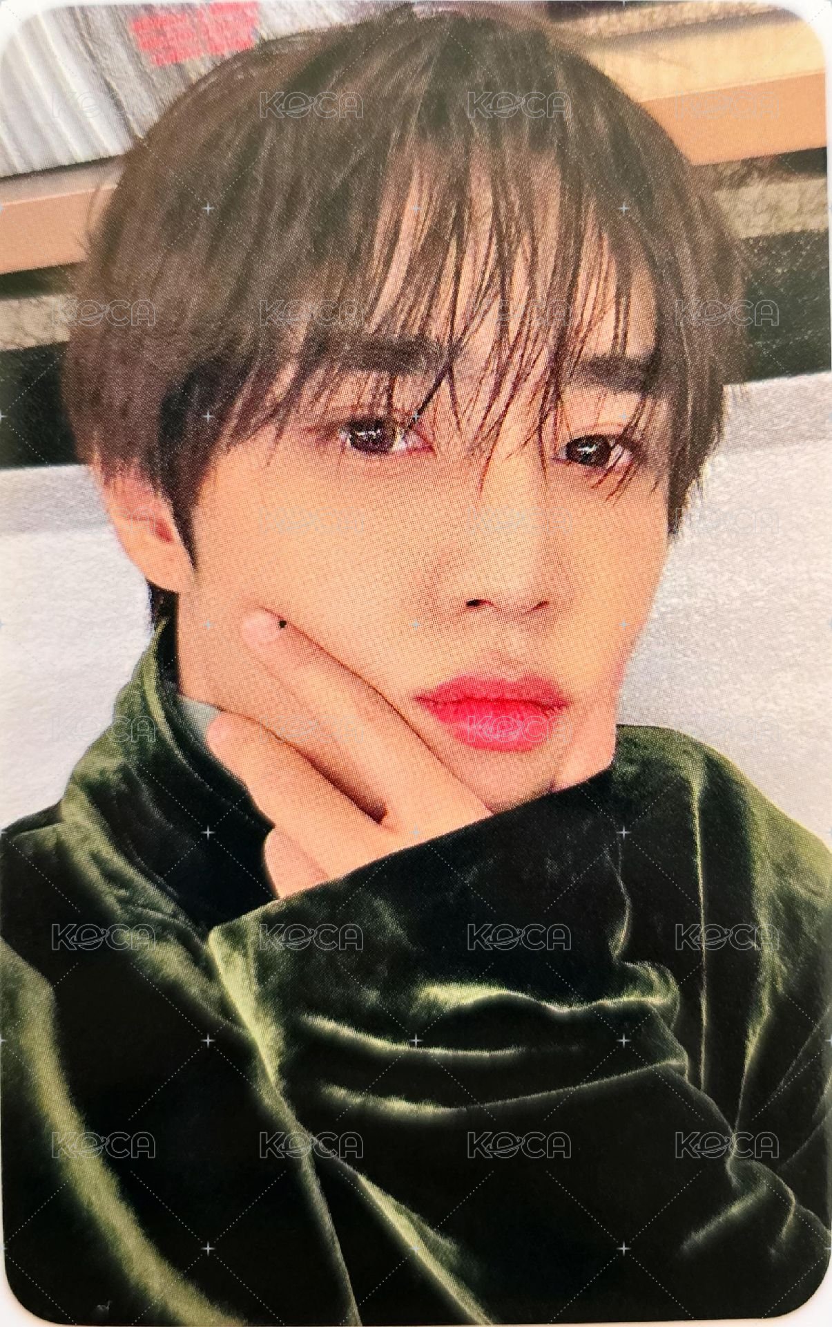 Unexpected ju 1.0 簽售卡  正面