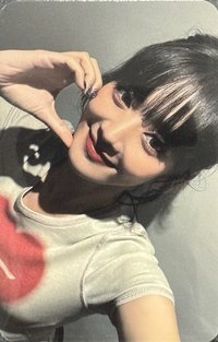 HER wf 簽售卡 比心