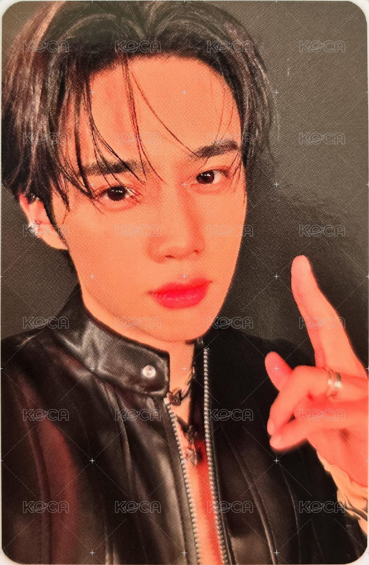 THE BOYZ WORLD TOUR : ZENERATION Ⅱ 周邊卡 T-shirt 正面