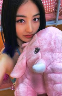 BETWEEN 1&2 專輯卡 