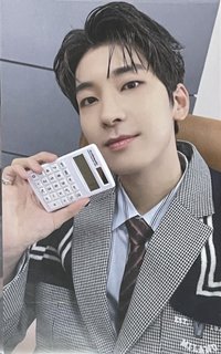 MINI10 環球 CARAT ver 特典卡 
