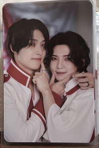 雞飛狗跳戳臉頰