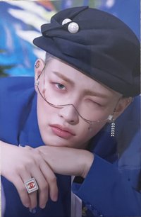 FEVER再版專 專輯卡 