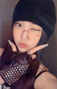 FAMOUS oy 預售 特典卡 