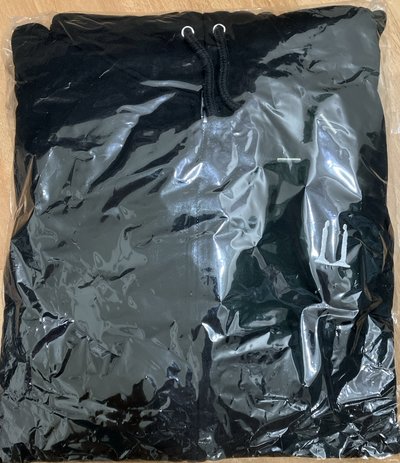 GD 世巡 Hoodie zip-up （黑）