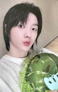 HOW? yzy 1.0 幸運卡 氣球 1