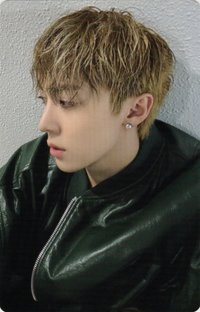 FAMOUS el 1.0 幸運卡 