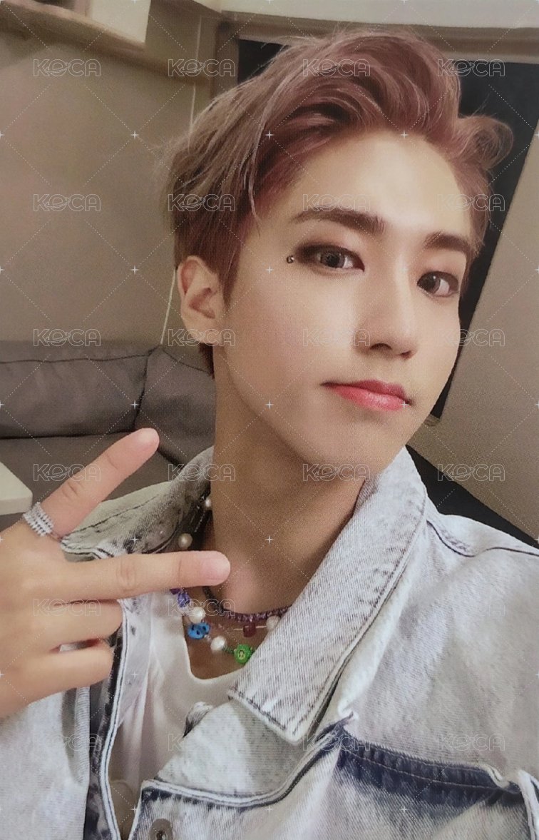 NOEASY 專輯卡 Ver.4 正面