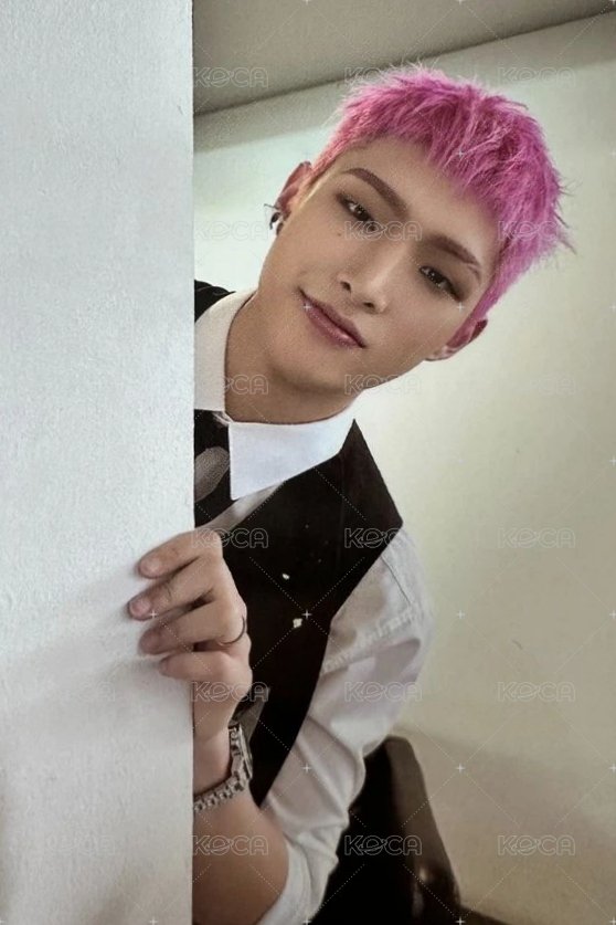 OUTLAW 專輯卡 A ver. 2 正面