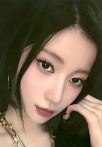 一週年寫真書 yg 特典卡 B ver.