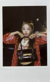 ANTIFRAGILE 隨機卡 官周拍立得