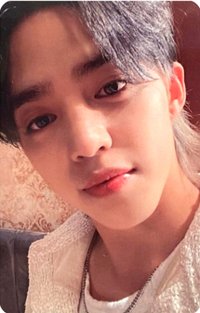 正四 yzy 預售 特典卡 