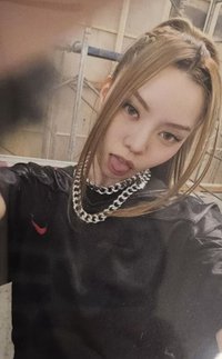 FAMOUS yeti 幸運卡 