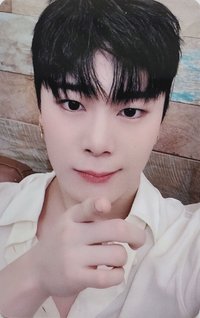 Mini8：Switch on    幸運卡 pop up store 