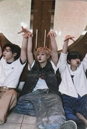 snowy summer官週 隨機卡 卡包卡 正面