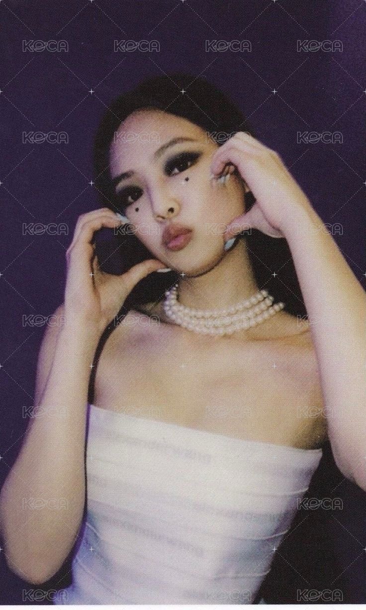 THE ALBUM 專輯卡 5 ver. 正面