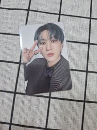 限量專自拍專卡彬