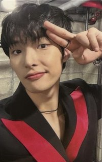 Not Okay 專輯卡 通常盤