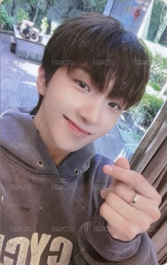 WHY.. yzy 青島線下 簽售卡 6 正面