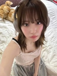直井怜頰肉