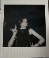 25世巡 周邊卡 亞巡-手燈套 拍立得 茶