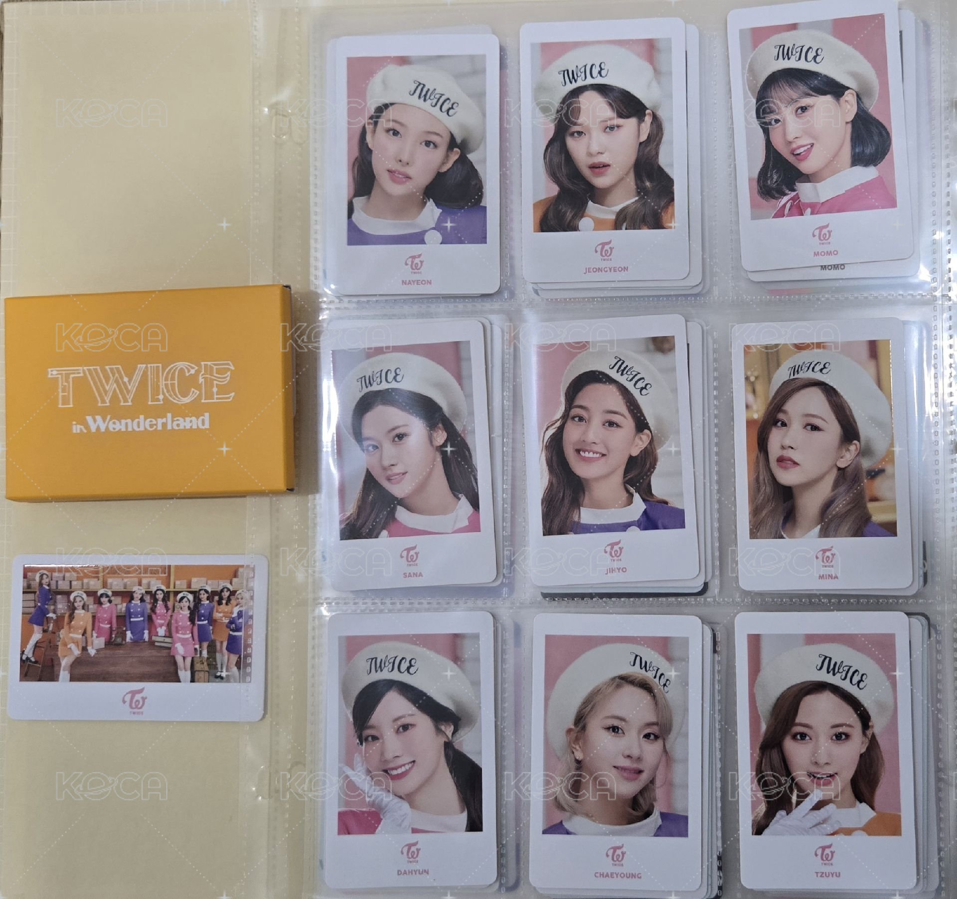 TWICE in Wonderland 專輯卡  正面