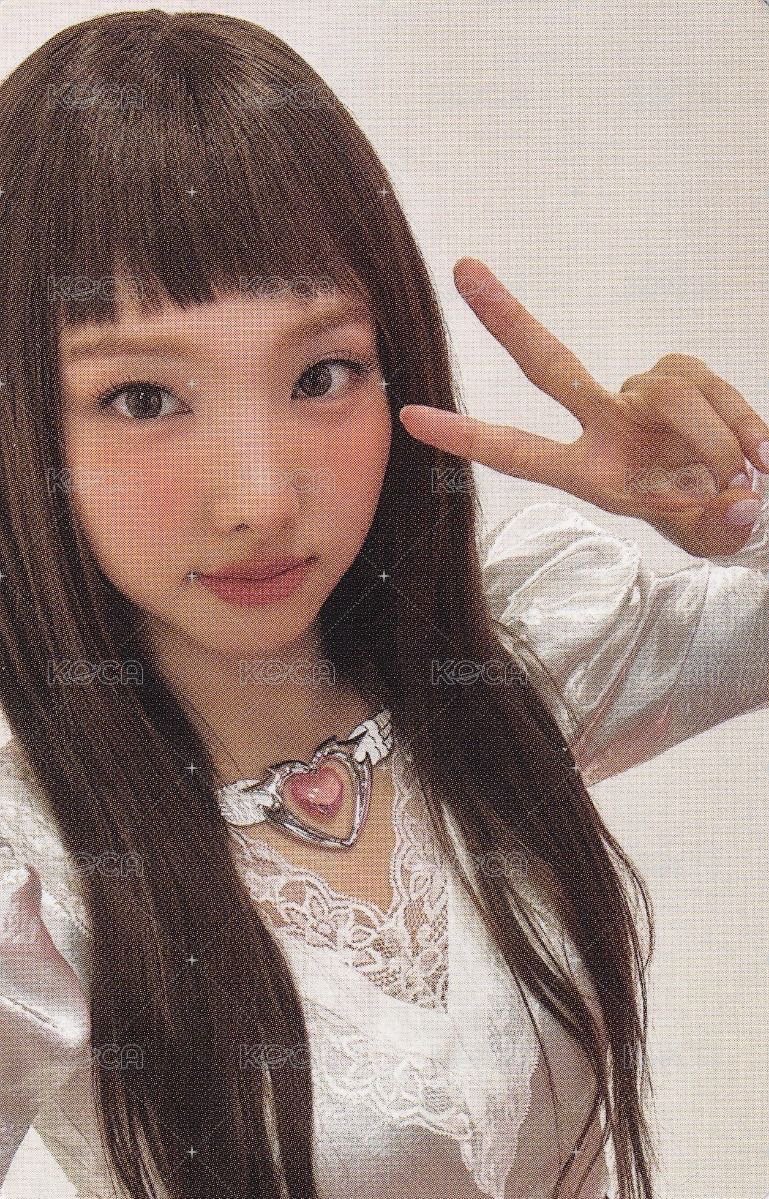 STRATEGY 專輯卡  正面