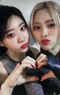 BORN TO BE km 台北 1.0 簽售卡 小分隊