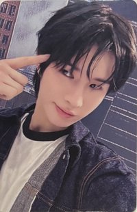 Last Bell yzy 1.0 簽售卡 