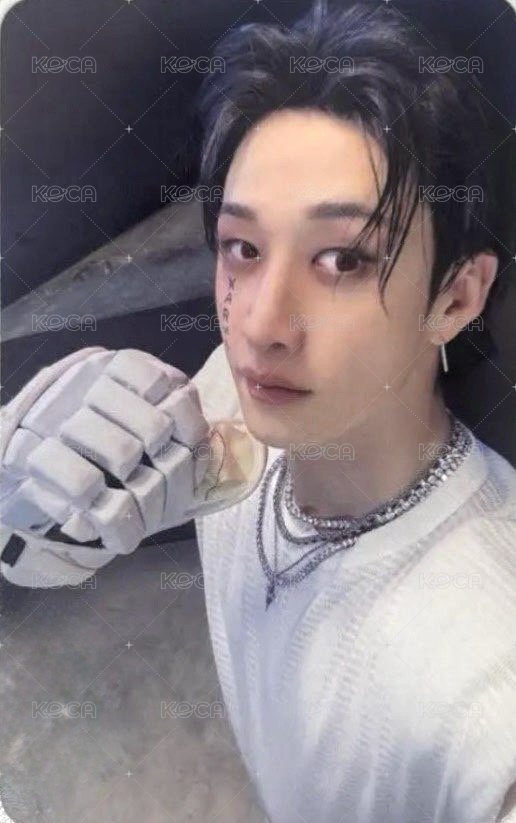 KARMA 專輯卡 Hooray ver. 正面