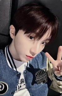 HOW? yzy 2.0 幸運卡 6