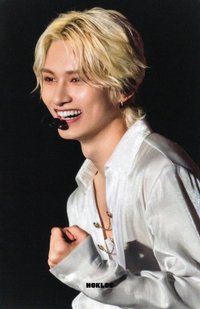 BE THE SUN 演唱會 DVD / CD 卡 日巡DVD版