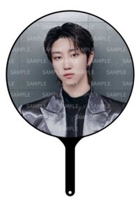 RIGHT HERE 扇子 日巡