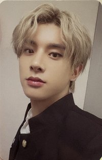 Memories : STEP 2 DIGITAL CODE + DVD + PIECES OF MEMORIES [2021-2022] SET 演唱會 DVD / CD 卡 23回憶錄 DVD倫