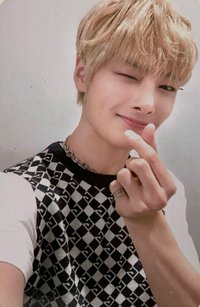 Clé 2 : Yellow Wood A版 專輯卡 Taiwan ver.