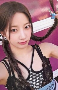 DIFFERENT 周邊卡 外套卡