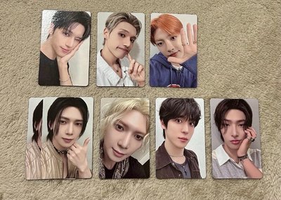 現貨 8ROOM 第二週卡包卡