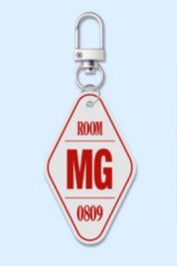 8ROOM 鑰匙圈吊飾 線上